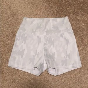 Buffbunny white camo shorts and aurora crop
